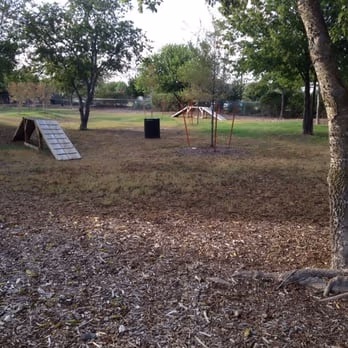 Harris Ridge Dog Park photo 1